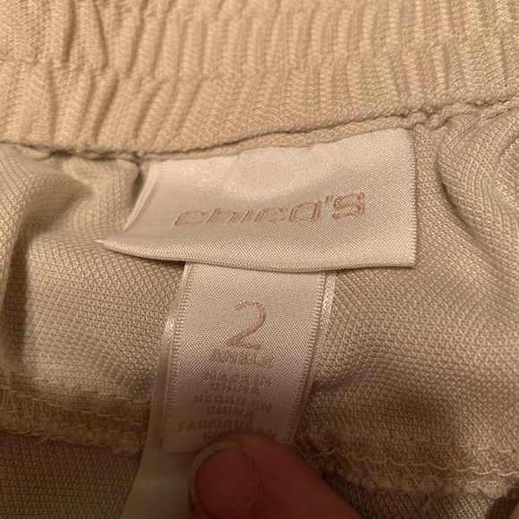 Khaki ankle length Chico pants - Picture 5 of 5